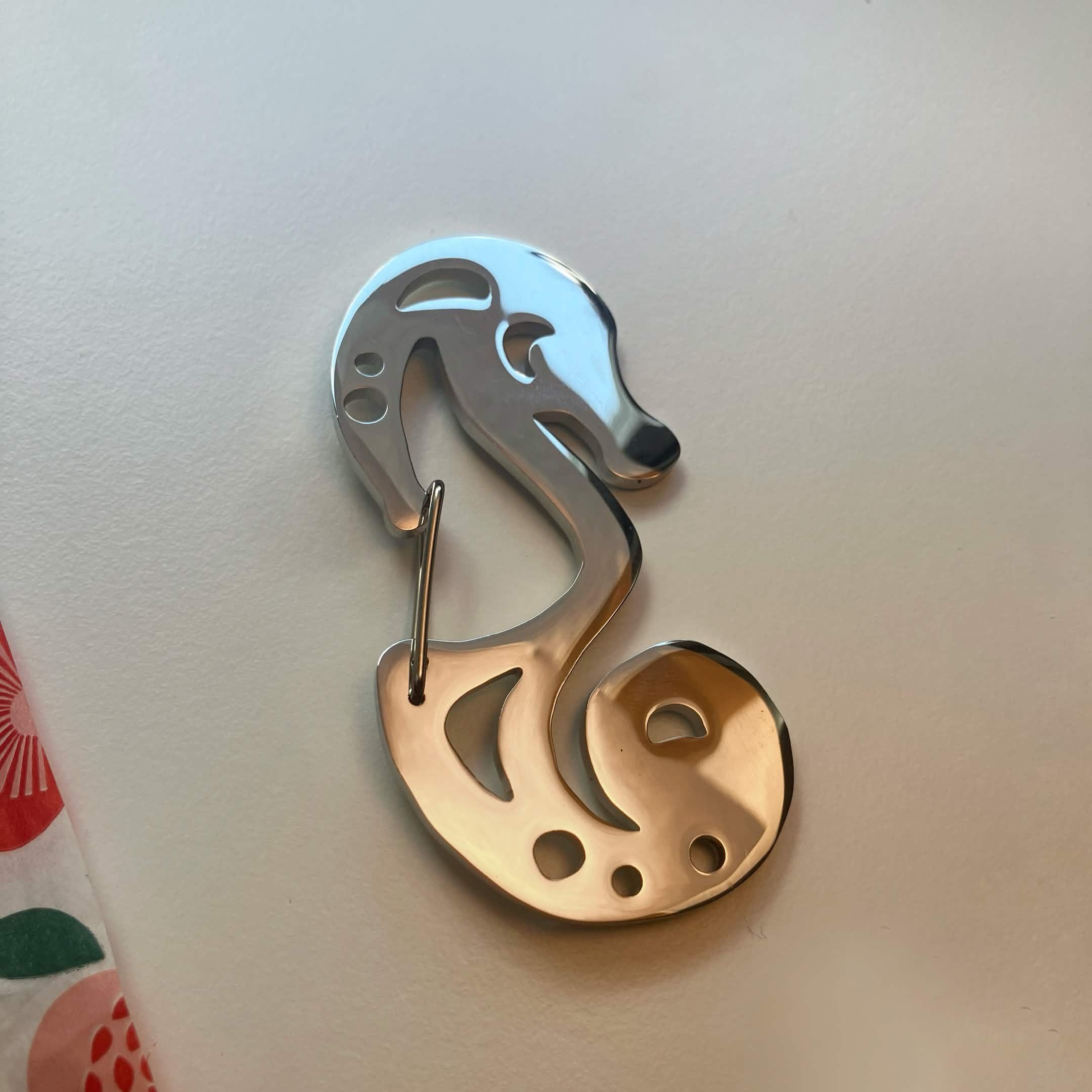 Metal carabiner creatures