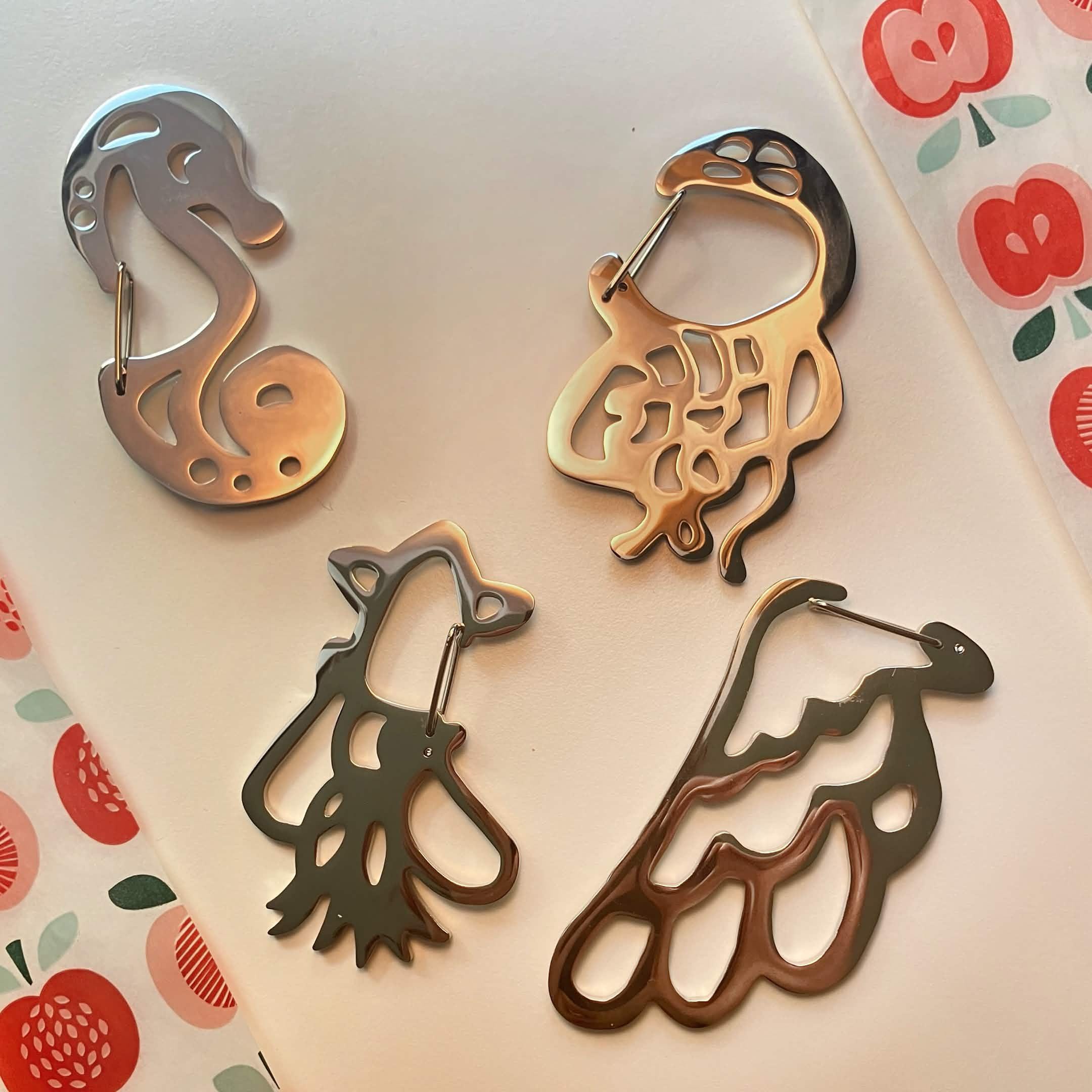 Metal carabiner creatures